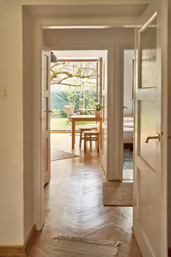 Apartament Stary Mokotow, Z Ogrodkiem *