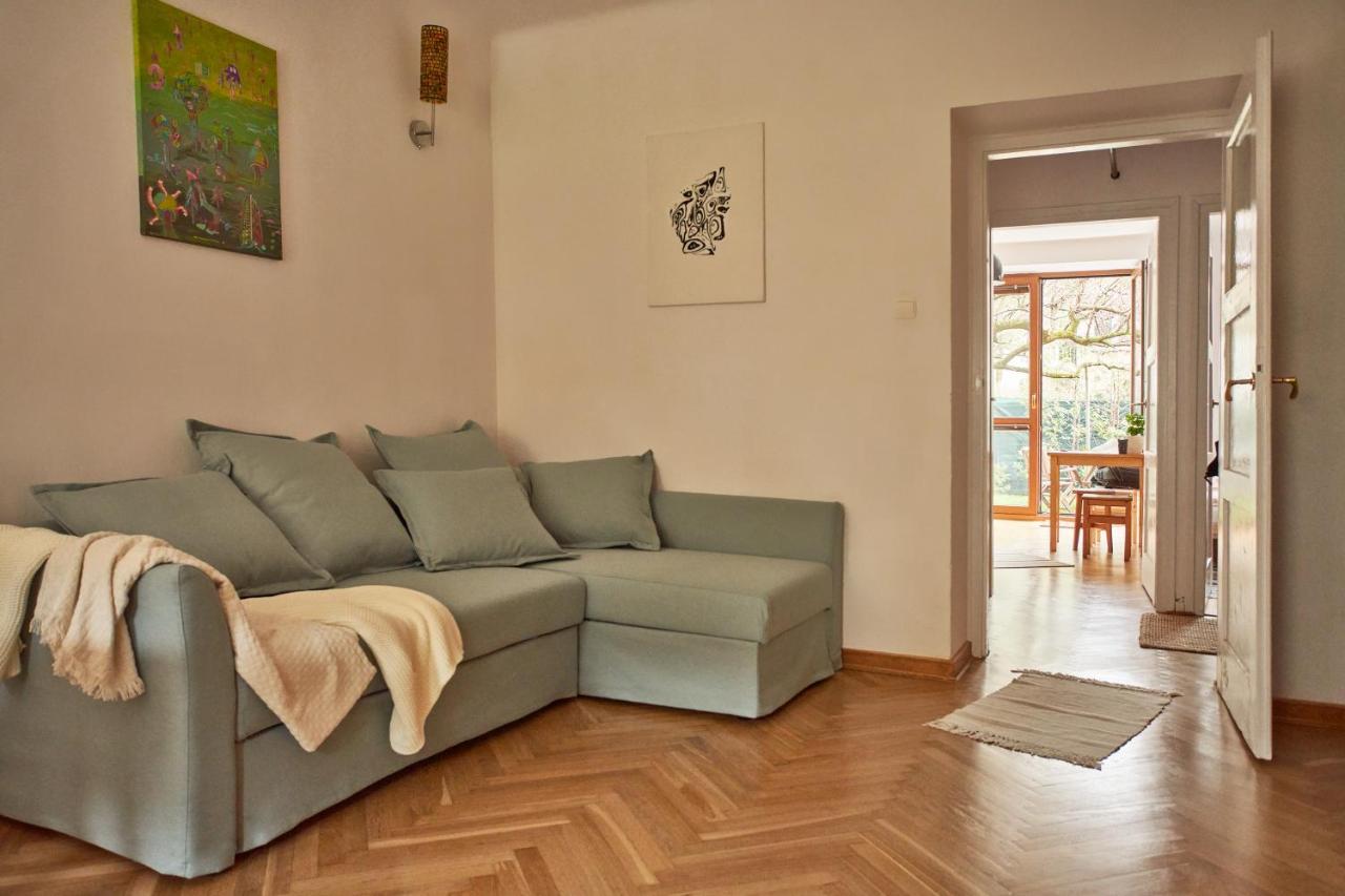 Apartament Stary Mokotow, Z Ogrodkiem *